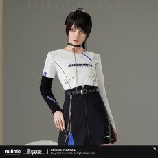 画像1: 崩壊：スターレイル　黄泉イメージ　Tシャツ　特典アクスタ付き【予約2025年2月】 (1)